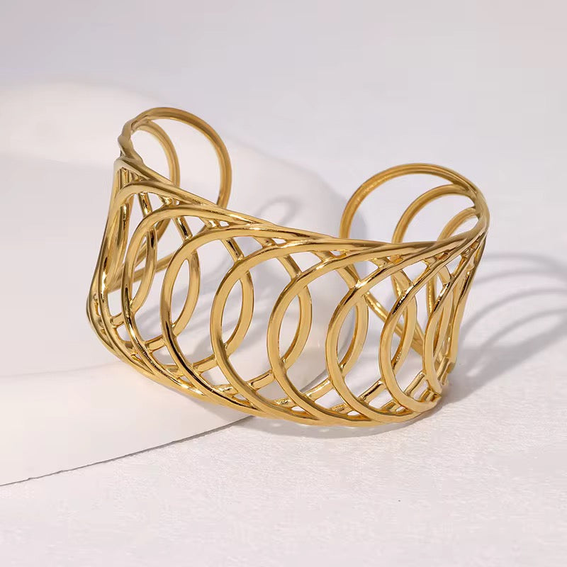 Bloom bangle