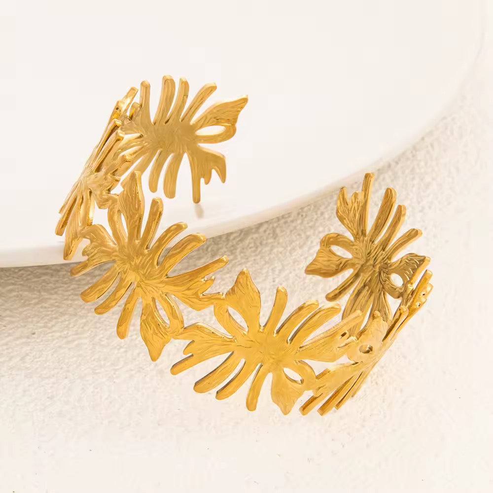 Tropical bangle