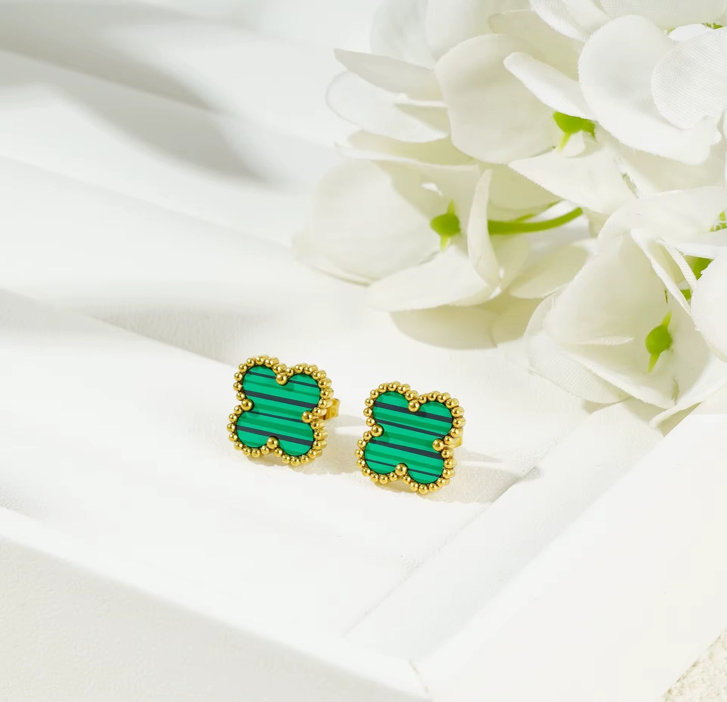 Van cleef earring