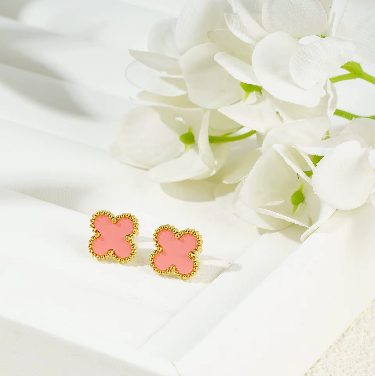 Van cleef earring