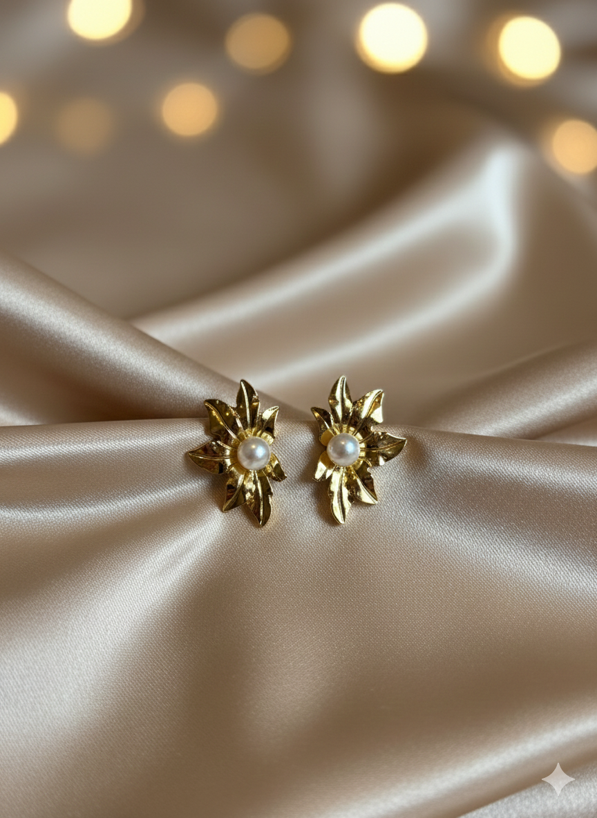 Royal pearl earrings