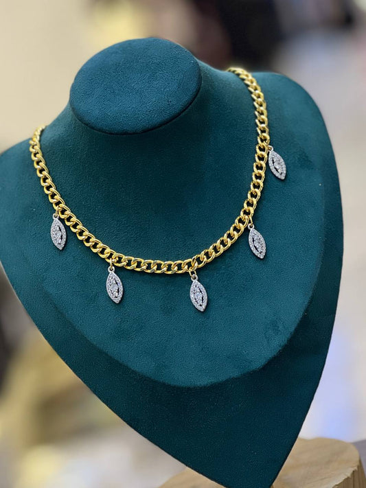 Dazzling drops necklace
