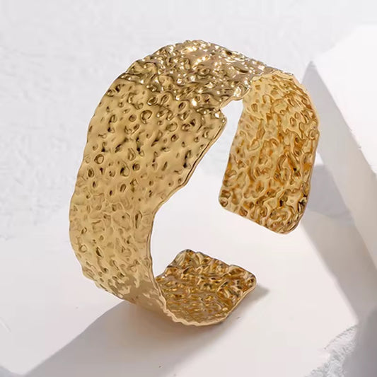 Charm bangle