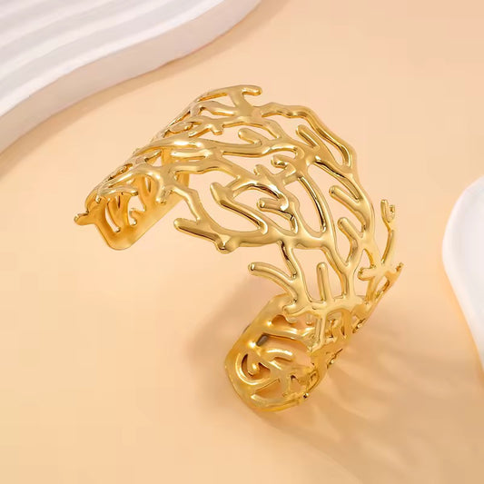 Coral bangle