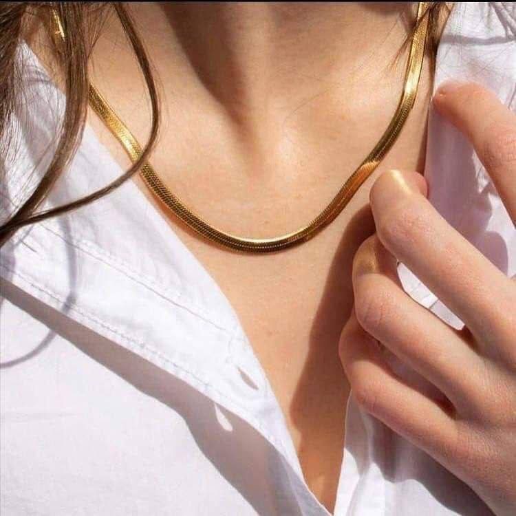 Snake chain necklace