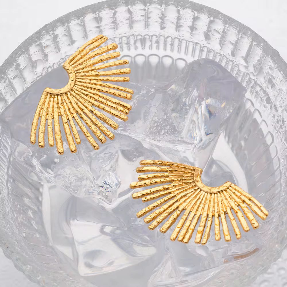 Golden rays earrings