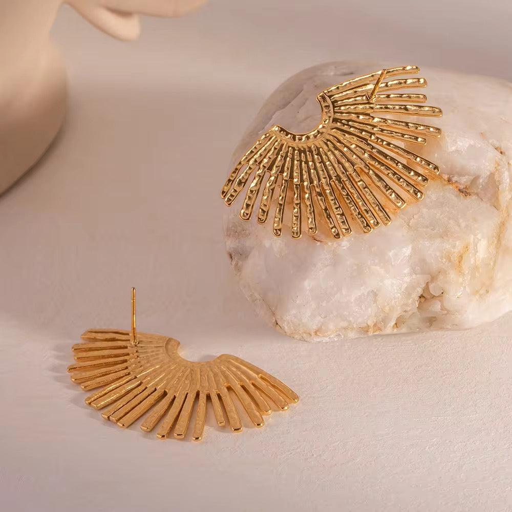 Golden rays earrings
